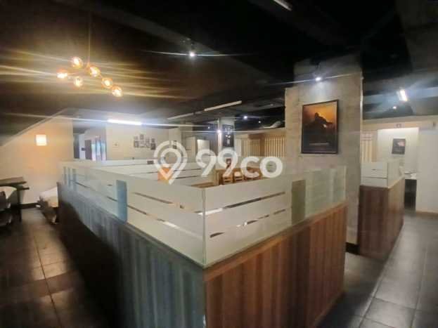 Komersial bagus disewakan di Kebayoran Baru Jakarta Selatan dengan LB 700m2 harga sewa terbaik Komersial bagus disewakan di Kebayoran Baru Jakarta Selatan dengan LB 700m2 harga sewa terbaik