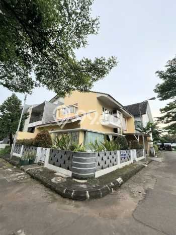 Dijual Rumah Eksklusif 3 KT di Cirendeu, Jakarta Selatan Dijual Rumah Eksklusif 3 KT di Cirendeu, Jakarta Selatan