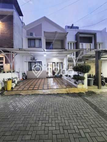 Ready to Use! Premium House LT 125m2 Desain Modern di Pejaten Timur Ready to Use! Premium House LT 125m2 Desain Modern di Pejaten Timur
