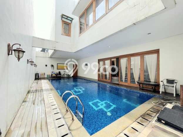 Hunian Mewah LB 823m2 Siap Huni Desain Elegan di Sektor 7-Bintaro, Tangerang Selatan Hunian Mewah LB 823m2 Siap Huni Desain Elegan di Sektor 7-Bintaro, Tangerang Selatan