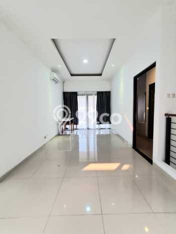 Rumah Luxury Modern Siap Huni di Sektor 9-Bintaro Tangerang Selatan Rumah Luxury Modern Siap Huni di Sektor 9-Bintaro Tangerang Selatan