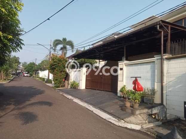 Rumah Elit LB 300m2 Siap Pakai Desain Elegan di Sektor 1 - Bintaro, Jakarta Selatan Rumah Elit LB 300m2 Siap Pakai Desain Elegan di Sektor 1 - Bintaro, Jakarta Selatan