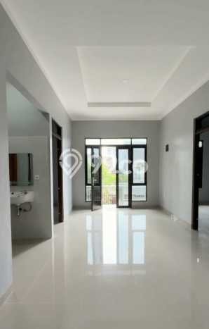 Jarang Ada! Rumah Kontrakan 4 Kamar Nyaman Siap Huni Graha Raya Jarang Ada! Rumah Kontrakan 4 Kamar Nyaman Siap Huni Graha Raya