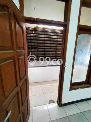 Disewakan Ruko di Pusat Kota Jakarta Selatan Ramai Strategis Disewakan Ruko di Pusat Kota Jakarta Selatan Ramai Strategis