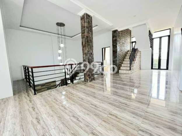 For Sale! Premium House LT 201m2 Desain Elegan di Bintaro For Sale! Premium House LT 201m2 Desain Elegan di Bintaro