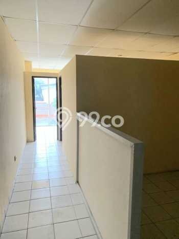 Area Ramai! Ruko Dijual di Ciputat untuk Bisnis Luas Bangunan 60m2 Area Ramai! Ruko Dijual di Ciputat untuk Bisnis Luas Bangunan 60m2