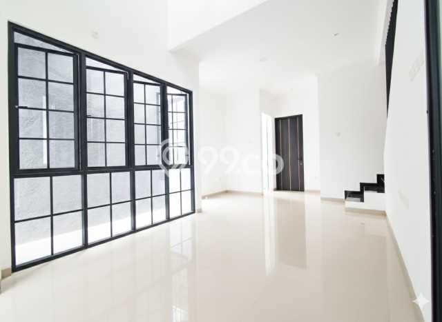 For Sale Rumah Mewah Exclusive di Palmerah, Jakarta Barat For Sale Rumah Mewah Exclusive di Palmerah, Jakarta Barat