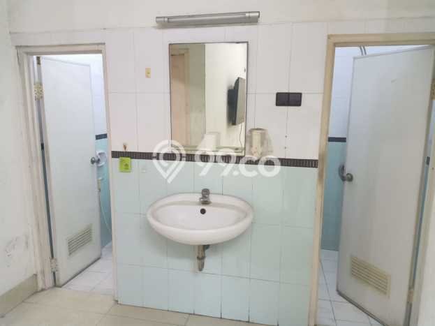 Rumah Modern 3 KT LT 172m2 di Petojo Rumah Modern 3 KT LT 172m2 di Petojo