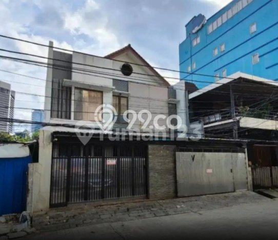 Dijual Rumah Premium dengan Fasilitas Sekitar Lengkap di Menteng, Jakarta Pusat Dijual Rumah Premium dengan Fasilitas Sekitar Lengkap di Menteng, Jakarta Pusat