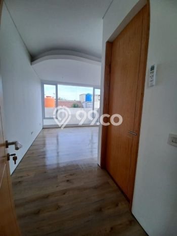 Rumah Luxury Modern Siap Huni di Pondok Indah Jakarta Selatan Rumah Luxury Modern Siap Huni di Pondok Indah Jakarta Selatan