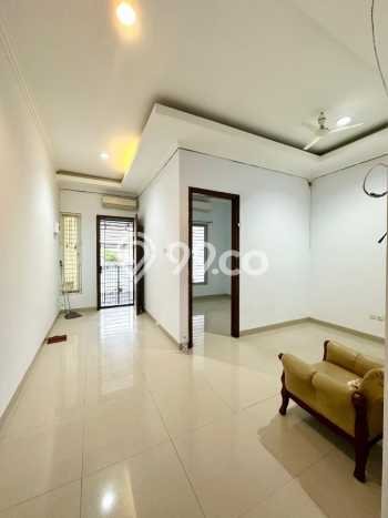Dijual Rumah Mewah Megah Dengan View Cantik di Duri Kepa, Jakarta Barat Dijual Rumah Mewah Megah Dengan View Cantik di Duri Kepa, Jakarta Barat
