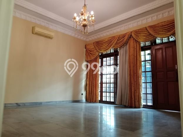 Hunian Mewah Siap Huni LT 531m2 di Tanah Abang, Jakarta Pusat Hunian Mewah Siap Huni LT 531m2 di Tanah Abang, Jakarta Pusat
