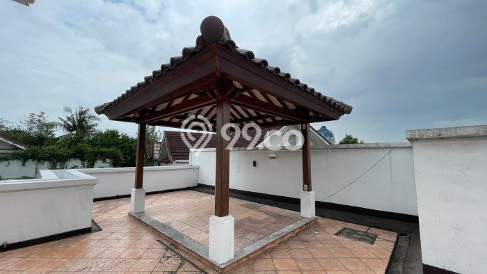 Jual Rumah Mewah Elegan Dengan View Eksklusif di Pejaten, Jakarta Selatan Jual Rumah Mewah Elegan Dengan View Eksklusif di Pejaten, Jakarta Selatan