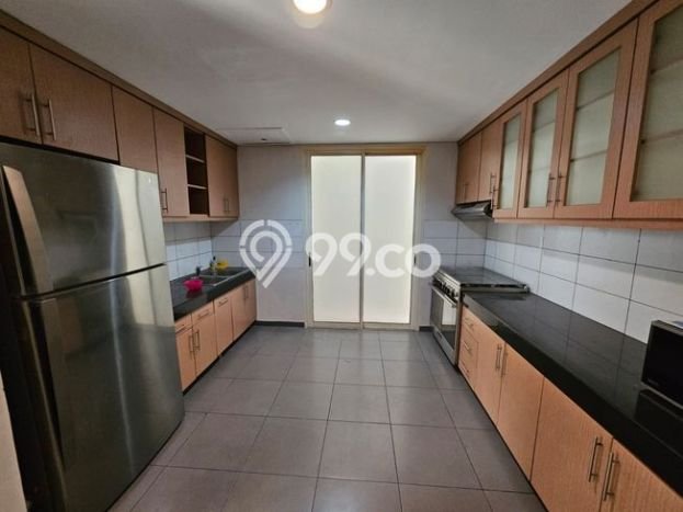 Disewakan Cepat Rumah Kondisi Baik di Area Kebayoran Baru, Jakarta Selatan Disewakan Cepat Rumah Kondisi Baik di Area Kebayoran Baru, Jakarta Selatan