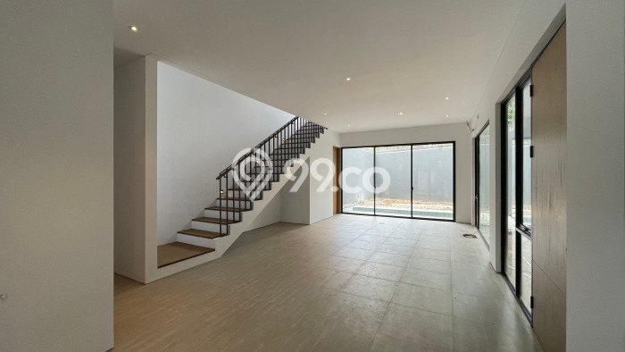 Jual Rumah Mewah Megah Dengan View Cantik di Kemang, Jakarta Selatan Jual Rumah Mewah Megah Dengan View Cantik di Kemang, Jakarta Selatan