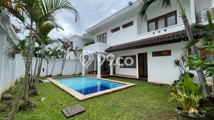 For Sale! Luxury House LT 404m2 Desain Modern di Pejaten For Sale! Luxury House LT 404m2 Desain Modern di Pejaten