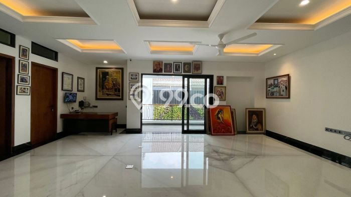 Disewakan segera hunian minimalis strategis 4 Kamar di Kemang, Jakarta Selatan Disewakan segera hunian minimalis strategis 4 Kamar di Kemang, Jakarta Selatan