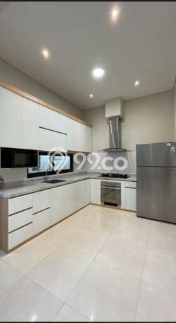 Rumah Luxury Modern Tanpa Renovasi di Cipete Jakarta Selatan Rumah Luxury Modern Tanpa Renovasi di Cipete Jakarta Selatan