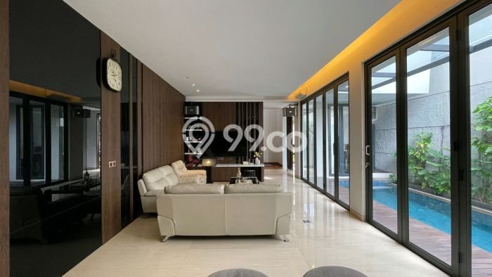 Hunian Mewah LB 265m2 Siap Huni Desain Elegan di Cipete, Jakarta Selatan Hunian Mewah LB 265m2 Siap Huni Desain Elegan di Cipete, Jakarta Selatan
