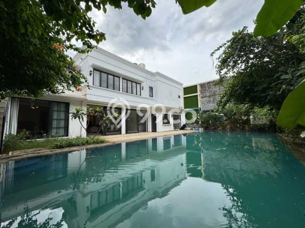 Rumah sewa siap huni 5 Kamar Tidur di Kemang, Jakarta Selatan Rumah sewa siap huni 5 Kamar Tidur di Kemang, Jakarta Selatan