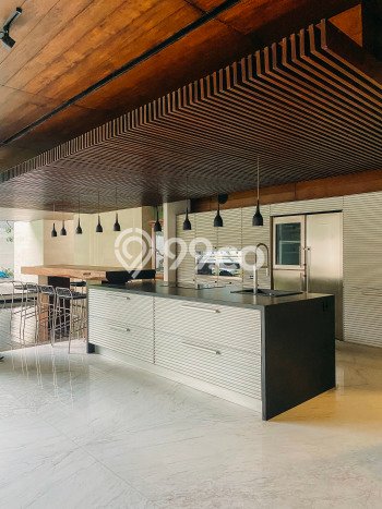 For Sale! Premium House LT 1075m2 Desain Modern di Pondok Indah For Sale! Premium House LT 1075m2 Desain Modern di Pondok Indah