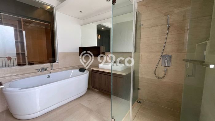 Hunian Mewah LB 265m2 Siap Huni Desain Elegan di Cipete, Jakarta Selatan Hunian Mewah LB 265m2 Siap Huni Desain Elegan di Cipete, Jakarta Selatan