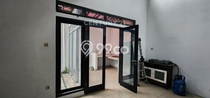 Rumah Lokasi Strategis area Cimahpar, Bogor, LT 150m² Bangunan 120m² Rumah Lokasi Strategis area Cimahpar, Bogor, LT 150m² Bangunan 120m²