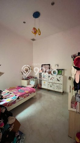 Hunian Elit LB 230m2 Siap Pakai Desain Elegan di Katulampa, Bogor Hunian Elit LB 230m2 Siap Pakai Desain Elegan di Katulampa, Bogor