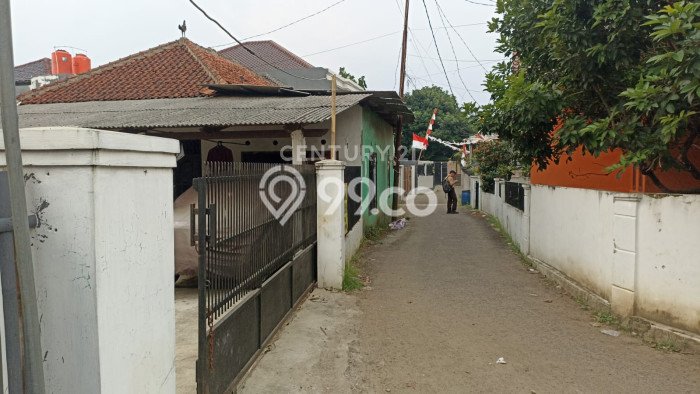 Dijual Hunian Rumah Terawat 6 Kamar di Situ Gede, Bogor Dijual Hunian Rumah Terawat 6 Kamar di Situ Gede, Bogor