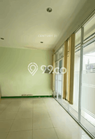 Disewakan Ruko di Kawasan Ramai Tajur Luas 233m2 Disewakan Ruko di Kawasan Ramai Tajur Luas 233m2