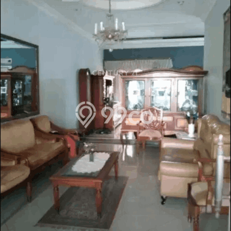 Lokasi strategis! Rumah siap huni disewakan di Pancoran LB 250m2 Lokasi strategis! Rumah siap huni disewakan di Pancoran LB 250m2