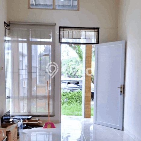 For Sale Hunian Rumah Terawat 2 KT di Tanah Sareal, Bogor For Sale Hunian Rumah Terawat 2 KT di Tanah Sareal, Bogor