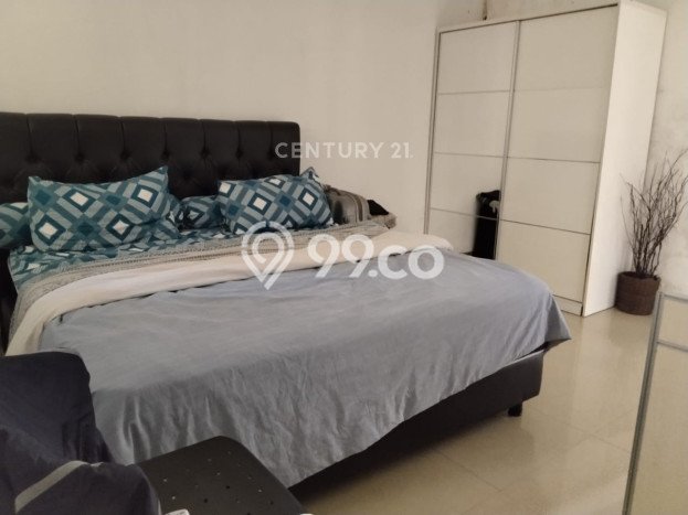 Rumah Mewah Siap Huni LT 940m2 di Beji, Depok Rumah Mewah Siap Huni LT 940m2 di Beji, Depok