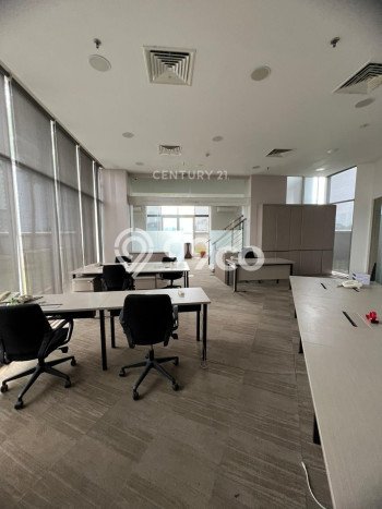 Kantor Dijual di Prime Area Jakarta Barat Luas 616m2 Kantor Dijual di Prime Area Jakarta Barat Luas 616m2