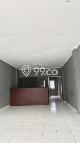 Disewakan Ruko di Kawasan Ramai Tegal Gundi Luas 180m2 Disewakan Ruko di Kawasan Ramai Tegal Gundi Luas 180m2