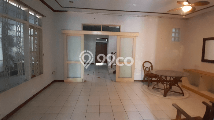 Disewakan! Rumah 6 Kamar Tidur &
4 Kamar Mandi di Kebon Kelapa, Bogor Disewakan! Rumah 6 Kamar Tidur &
4 Kamar Mandi di Kebon Kelapa, Bogor