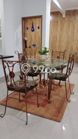 SEGERA MILIKI! Rumah di Duren Sawit, Jakarta Timur, LT 135m² LB 130m² SEGERA MILIKI! Rumah di Duren Sawit, Jakarta Timur, LT 135m² LB 130m²