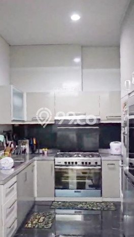 Jual Rumah Mewah Elegan Dengan View Eksklusif di Margonda, Depok Jual Rumah Mewah Elegan Dengan View Eksklusif di Margonda, Depok