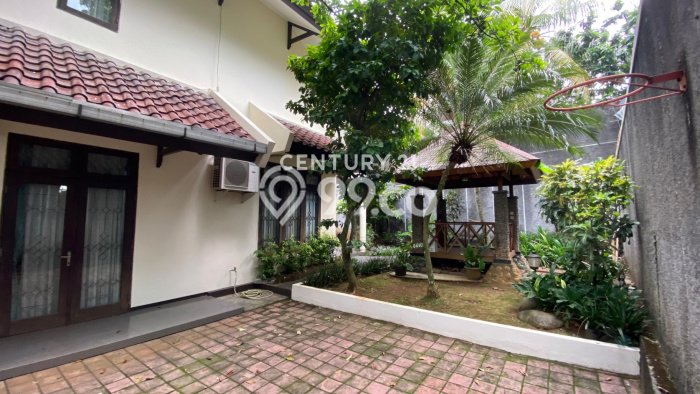 For Sale! Luxury House LT 356m2 Desain Elegan di baranangsiang For Sale! Luxury House LT 356m2 Desain Elegan di baranangsiang