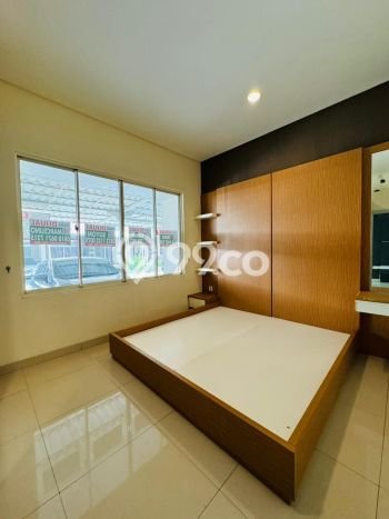 SPECIAL PRICE! Rumah Strategis lokasi Green Lake City, Luas 120m² LB 135m² SPECIAL PRICE! Rumah Strategis lokasi Green Lake City, Luas 120m² LB 135m²
