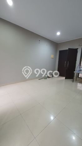 Rumah Idaman Keluarga LB 120m² Lokasi Tenang di Green Lake City, Jakarta Barat Rumah Idaman Keluarga LB 120m² Lokasi Tenang di Green Lake City, Jakarta Barat