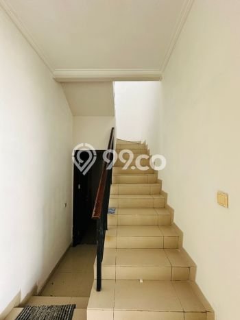 For Sale! Luxury House LT 144m2 Desain Modern di Green Lake City For Sale! Luxury House LT 144m2 Desain Modern di Green Lake City