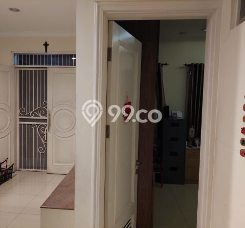 HARGA SPESIAL! Rumah area Green Lake City, Jakarta Barat, Luas 120m² Bangunan 130m² HARGA NEGO! HARGA SPESIAL! Rumah area Green Lake City, Jakarta Barat, Luas 120m² Bangunan 130m² HARGA NEGO!