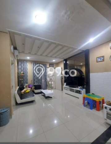 Dijual Rumah Luas Elegan Dengan View Cantik di Green Lake City, Jakarta Barat Dijual Rumah Luas Elegan Dengan View Cantik di Green Lake City, Jakarta Barat