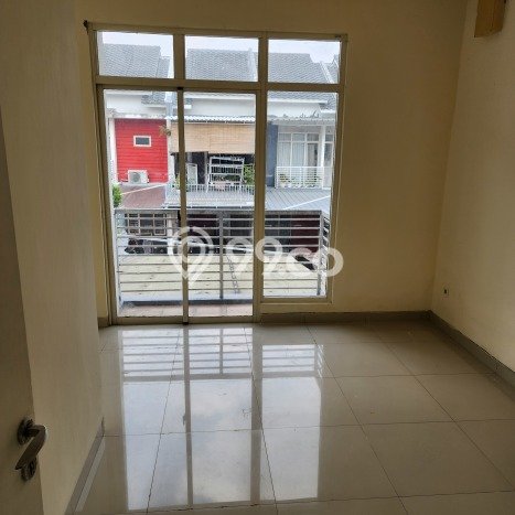 Disewakan Segera Rumah Kondisi Baik di Kawasan Cengkareng, Jakarta Barat Disewakan Segera Rumah Kondisi Baik di Kawasan Cengkareng, Jakarta Barat