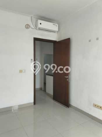 Dijual Cepat Rumah 2 KT 2 KM di Lokasi Strategis , Jakarta Barat Dijual Cepat Rumah 2 KT 2 KM di Lokasi Strategis , Jakarta Barat