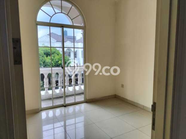 Dijual Rumah Mewah Elegan Dengan View Eksklusif di Green Lake City, Jakarta Barat Dijual Rumah Mewah Elegan Dengan View Eksklusif di Green Lake City, Jakarta Barat
