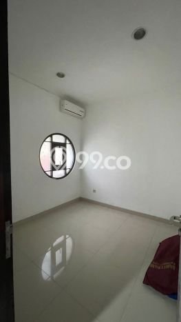 Dijual Rumah Modern 4 KT di Green Lake City, Jakarta Barat Dijual Rumah Modern 4 KT di Green Lake City, Jakarta Barat