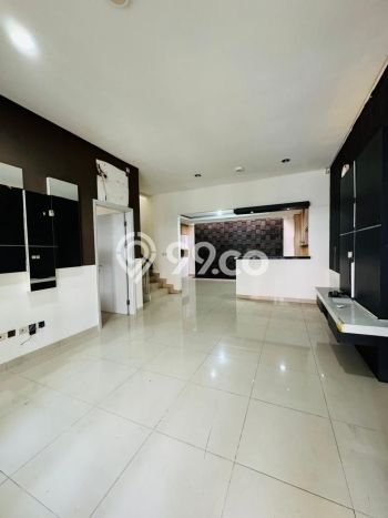 SPECIAL PRICE! Rumah Strategis lokasi Green Lake City, Luas 120m² LB 135m² SPECIAL PRICE! Rumah Strategis lokasi Green Lake City, Luas 120m² LB 135m²