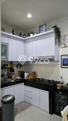 Rumah Elit Modern Tanpa Renovasi di Green Lake City Jakarta Barat Rumah Elit Modern Tanpa Renovasi di Green Lake City Jakarta Barat